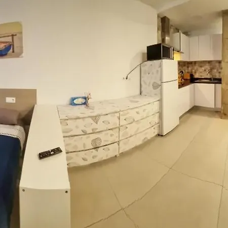 Playa De Canteras & Puerto Loft Apartment *